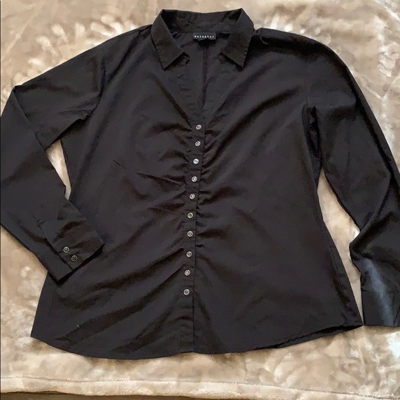 Women’s Top - Picture 1 of 1